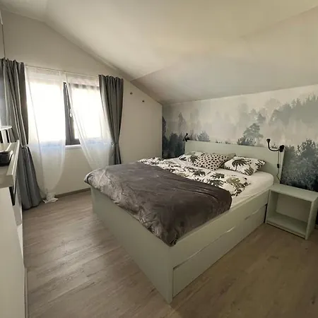 Apartmán Pd 82 *
